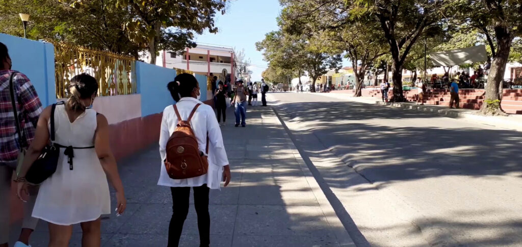 Contramaestre Central Road