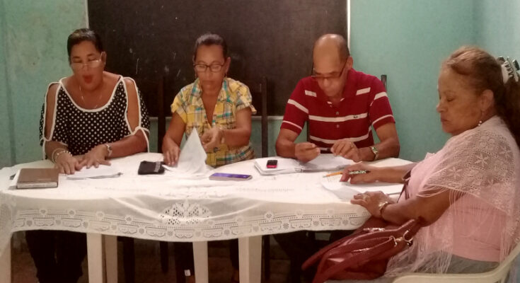 Economists in Contramaestre towards their 9th congress 1 Economists in Contramaestre towards their 9th Congress