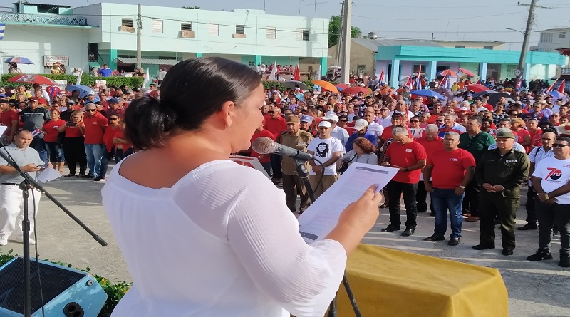 Contramaestre honors the 26th of July (+Photos) 3 contramaestre honors 26th of july2