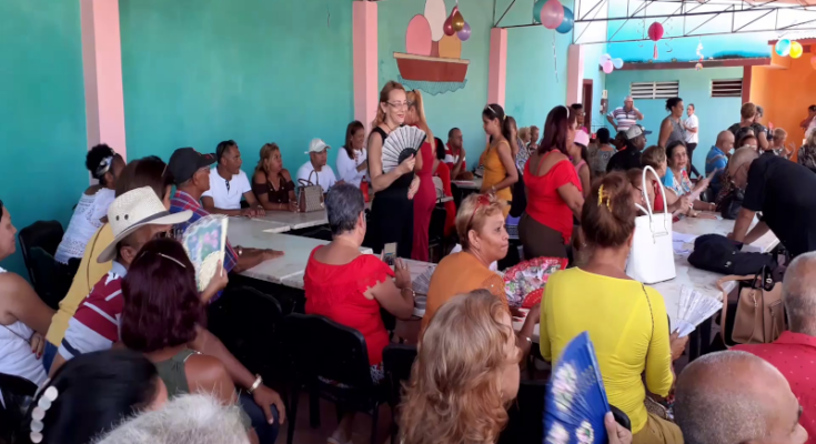 Bungueros Guerreros de Cuba: Joy of an encounter after 40 years of absence 1 Bungueros Guerreros de Cuba celebrated the 50th anniversary of the project of boarding-schoolsin the country-side in Contramaestre.