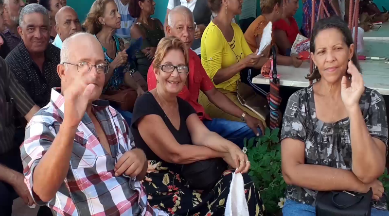 Bungueros Guerreros de Cuba: Joy of an encounter after 40 years of absence 3 Bungueros Guerreros de Cuba celebrated the 50th anniversary of the project of boarding-schoolsin the country-side in Contramaestre.