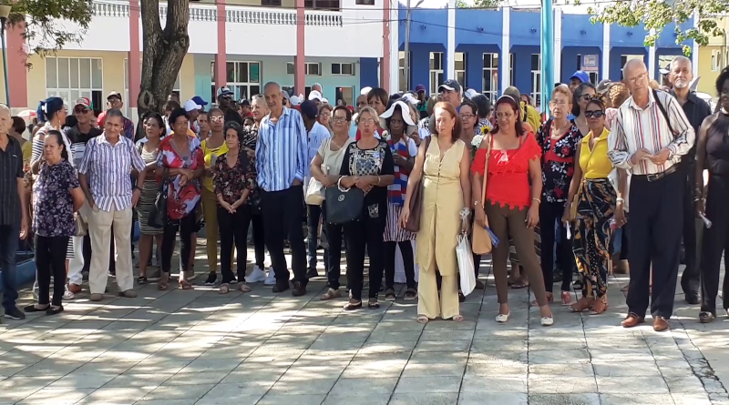 Bungueros Guerreros de Cuba: Joy of an encounter after 40 years of absence 2 Bungueros Guerreros de Cuba celebrated the 50th anniversary of the project of boarding-schoolsin the country-side in Contramaestre.