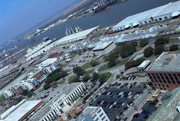 Mobile, a city in the southern United States 1 Mobile, a city in the southern United States