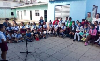 Oral storytelling event held in Contramaestre 1 Oral storytelling event held in Contramaestre