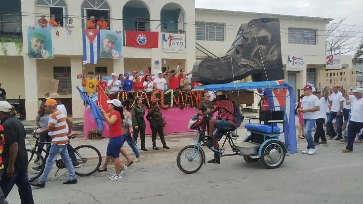 Jubilation and enthusiasm at the May Day parade in Contramaestre 5 May Day in Contramaestre, Cuba