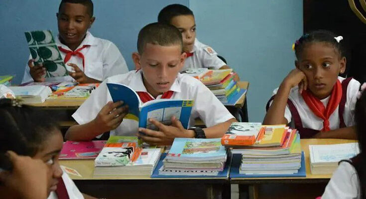 Wisdom, education and culture in Contramaestre 1 Wisdom, education and culture in Contramaestre