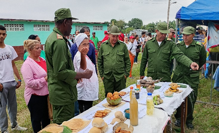 Contramaestre prepared for the defense of the Homeland 3 defensa 15