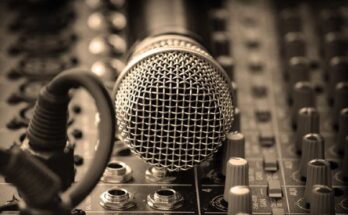 Radio Grito de Baire, Lady of the Ether, 35th anniversary eve