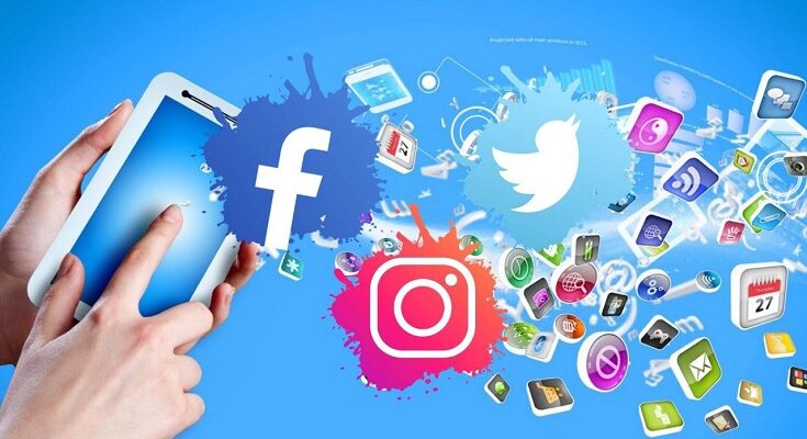 Living in social networks? 1 Living in social networks?