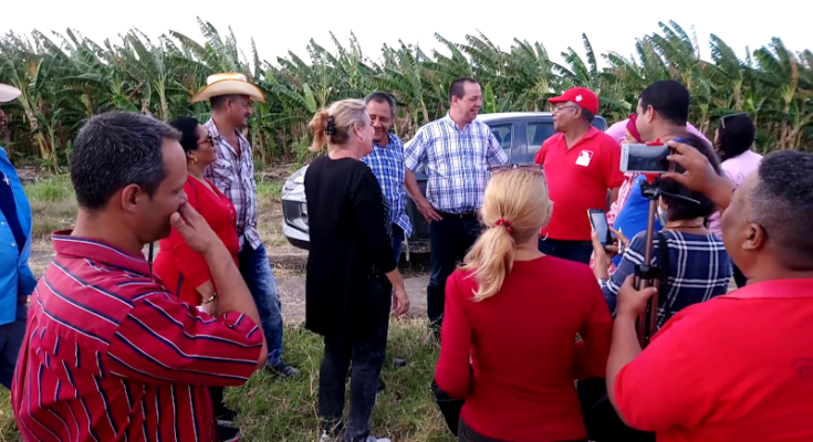 Recorren aéreas históricas y productivas candidatos al Parlamento cubano (+Video) 1 Recorren aéreas históricas y productivas candidatos al Parlamento cubano