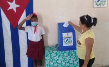 Pueblo de Contramaestre acude a las urnas para votar por los candidatos a diputados a la Asamblea Nacional del Poder Popular