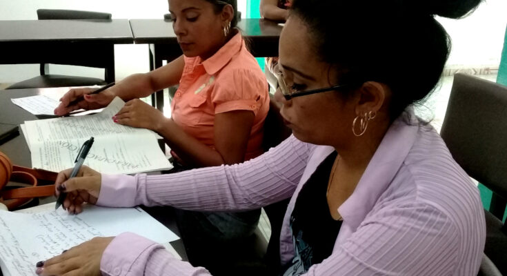 Colegios electorales en Contramaestre