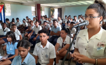 Estudiantes de la FEEM de Contramaestre en Asamblea
