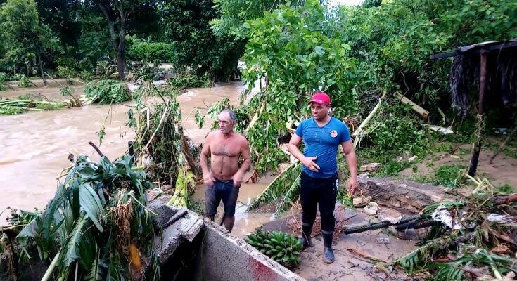 Poblado de Baire tras las intensas lluvias