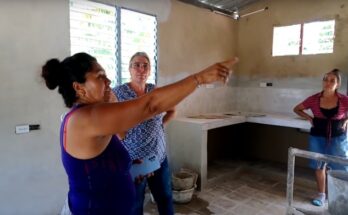 Atención a familias vulnerables en Contramaestre