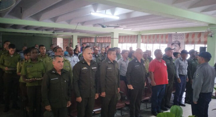 Acto en Contramaestre por el aniversario 62 de creado el MININT