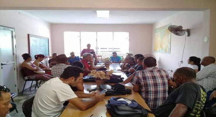 Empresa agroindustrial América Libre pasa a jurisdicción municipal de Contramaestre 1 Traspaso de Empresa Agroindustrial de Contramaestre a jurisdicción local.