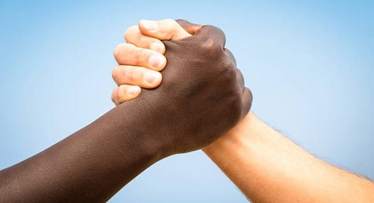 Cuba, un país, una sola raza 1 Cuba es un país de una sola raza