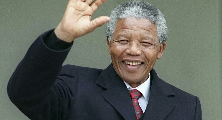 Mandela: hombre de gloria 1 Nelson Mandela en la historia universal