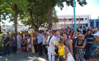 Celebran Bungueros Guerreros de Cuba aniversario 50 de creadas las escuelas en el campo 1 Grupo Bungueros Guerreros de Cuba se reunen en Contramaestre