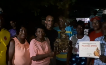 Familia de Contramaestre recibe Premio del Barrio