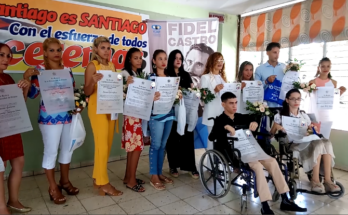 Gradúa CUM 150 nuevos profesionales en Contramaestre 1 Nuevos graduados del CUM en Contramaestre
