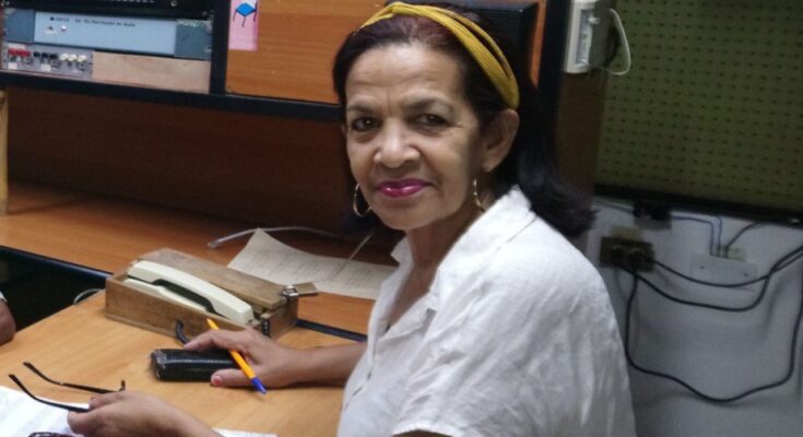Ladys Isaac una apasionada realizadora de radio Grito de Baire en Contramaestre