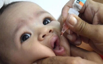 Campaña de vacunación anti poliomielitis en Cuba