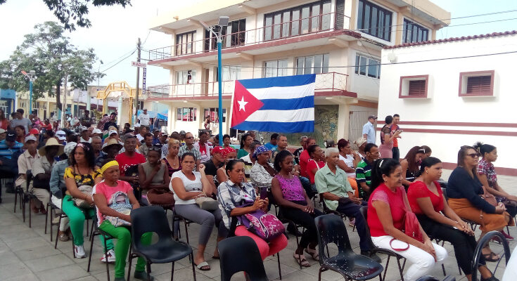 Contramaestre celebra el día del trabajador de Comunales 1 Contramaestre celebra Día del trabajador de Comunales