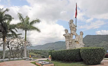 Tercer Frente Oriental: donde nunca faltan flores, amor y respeto 2 Aniversario del Tecer Frente Oriental Mario Muñoz Monroe