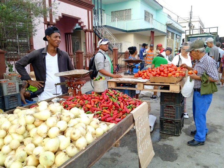 Contramaestre en Feria agropecuaria y comercial 2 Feria agropecuaria y comercial en Contramaestre