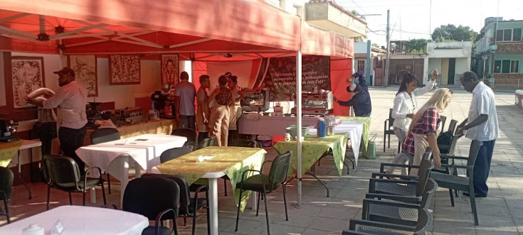 Realizan en Contramaestre expo-venta de café 2 Sin ti Ntulo