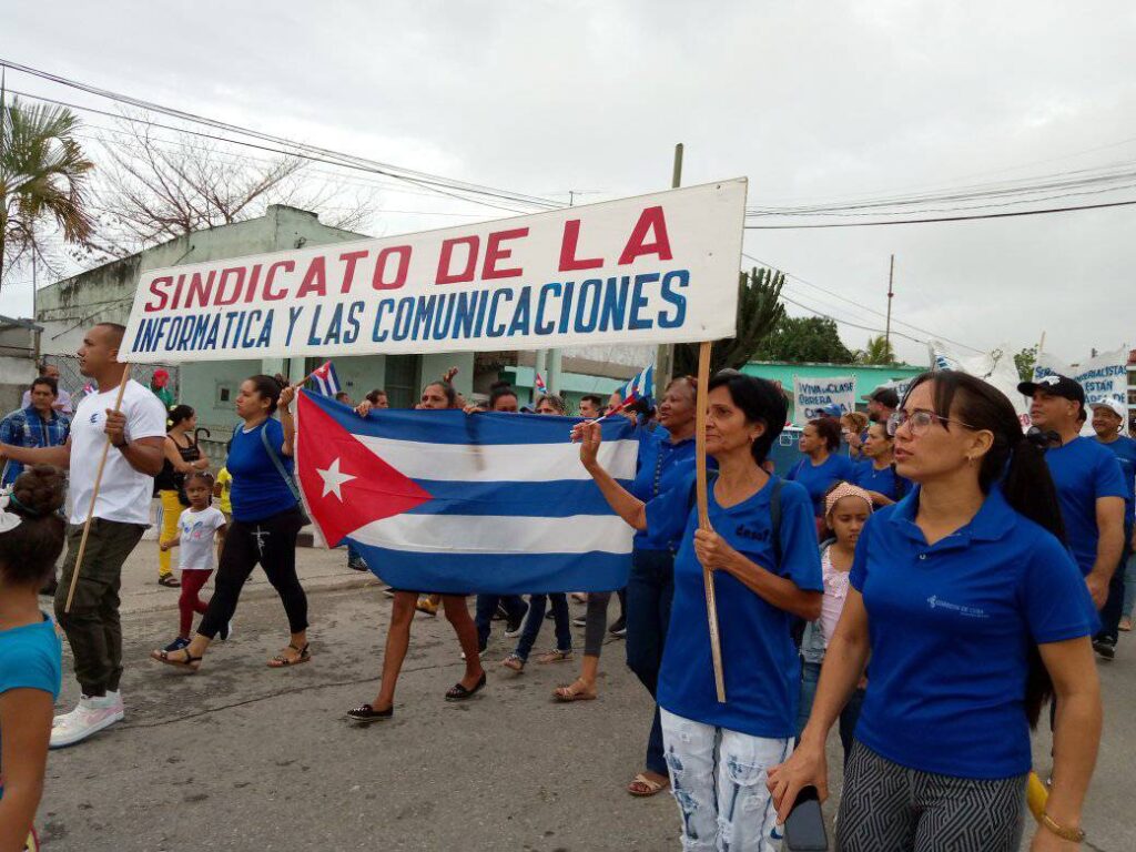 Inicia desfile por el Día Internacional del Proletariado en Contramaestre 15 438856032 7471437062963528 5193312926269500384 n
