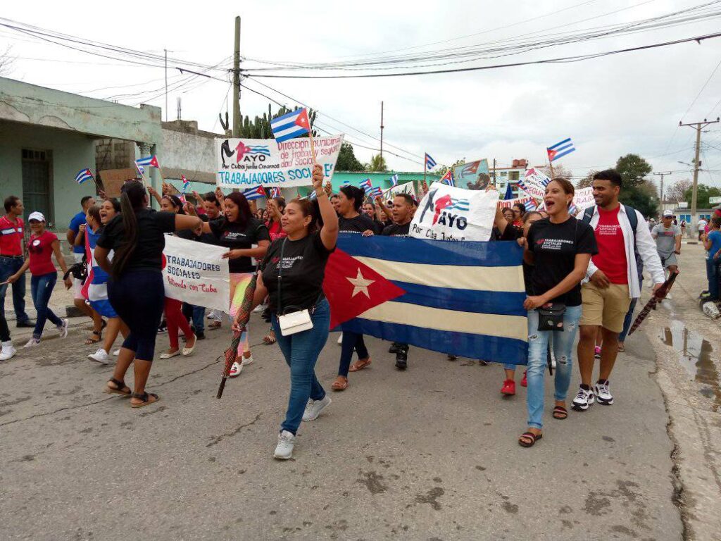 Inicia desfile por el Día Internacional del Proletariado en Contramaestre 6 440570916 7471431029630798 5586712623972092264 n