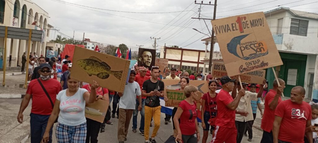 Alegría, unidad y amor a la Patria en Primero de Mayo 15 photo 2024 05 01 08 19 56