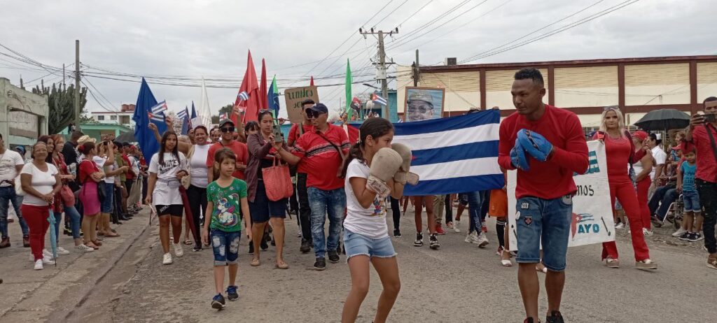 Alegría, unidad y amor a la Patria en Primero de Mayo 16 photo 2024 05 01 08 40 48