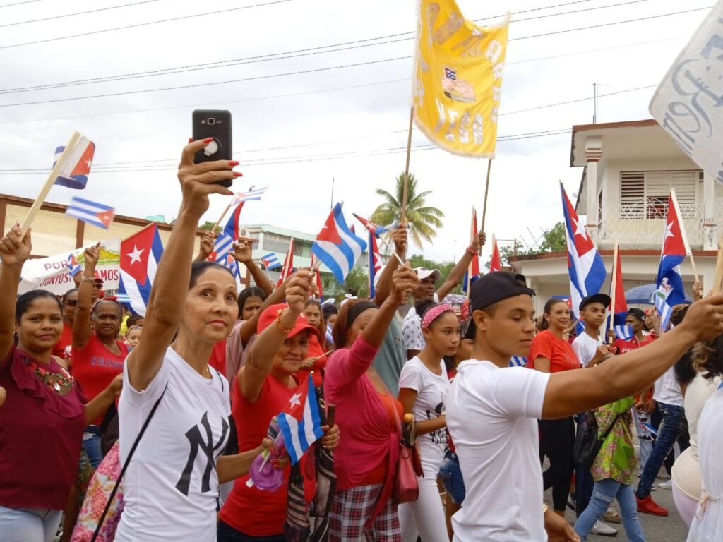 Inicia desfile por el Día Internacional del Proletariado en Contramaestre 11 photo 2024 05 01 08 42 56