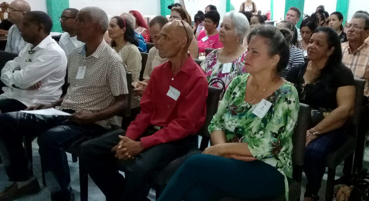 Latente compromiso de Economistas y Contadores con la Revolución Cubana 1 Economistas y contadores de Contramaestre comprometidos con la Revolución Cubana