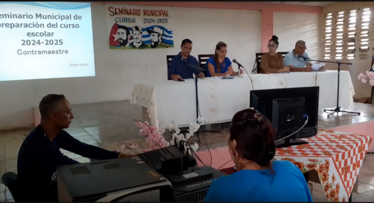 Desarrollan ciclo de preparación para próximo curso escolar en Contramaestre 1 Preparativos para nuevo curso escolar en Contramaestre