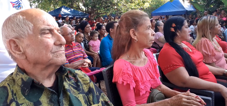 Dirigentes cederistas comprometidos con su labor 1 cederistas destacados de Contramaestre