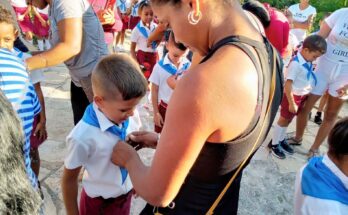 Se convierten educandos de Contramaestre en Pioneros Moncadistas 10 Nuevos Pioneros Moncadistas en Contramaestre