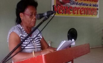 photo 4994565456920686896 y