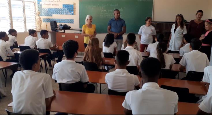 Desarrollan acciones de prevención del consumo de drogas en Educación Secundaria Básica de Contramaestre 1 Prevención del consumo de drogas en Educación secundaria básica