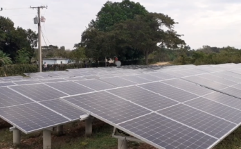 Paneles solares en poblado de Baire en función del abasto de agua a la población