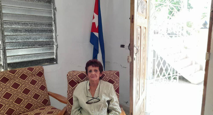 Jubilada de la Industria Ligera en Contramaestre referente de la costura 1 Jubilada de la Industria Ligera en Contramaestre