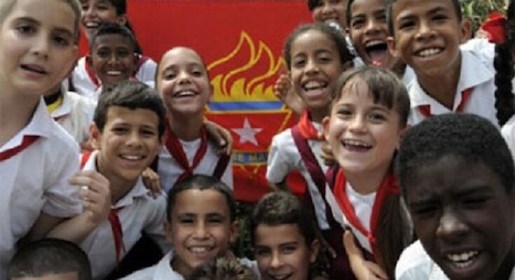 Aniversario de la OPJM y UJC