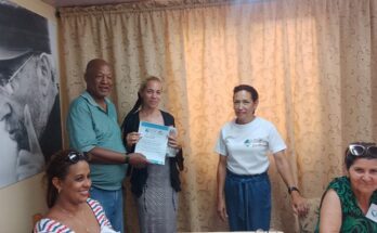 Presentan propuesta educativa en fórum por la Innovación