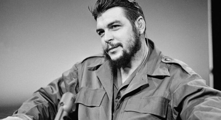 Ernesto Che Guevara, recordado aún en la muerte
