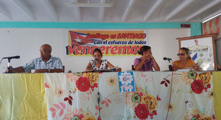 Inició en Contramaestre discusión del anteproyecto del Código de Trabajo 1 Contramaestre en discusión del anteproyecto de Ley del Código de Trabajo