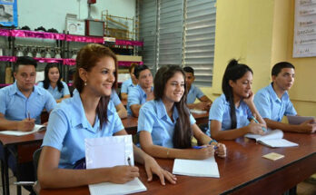 La Enseñanza Media se prepara para la culminación del curso escolar 2025-2026 con orientaciones de carácter nacional para este proceso.